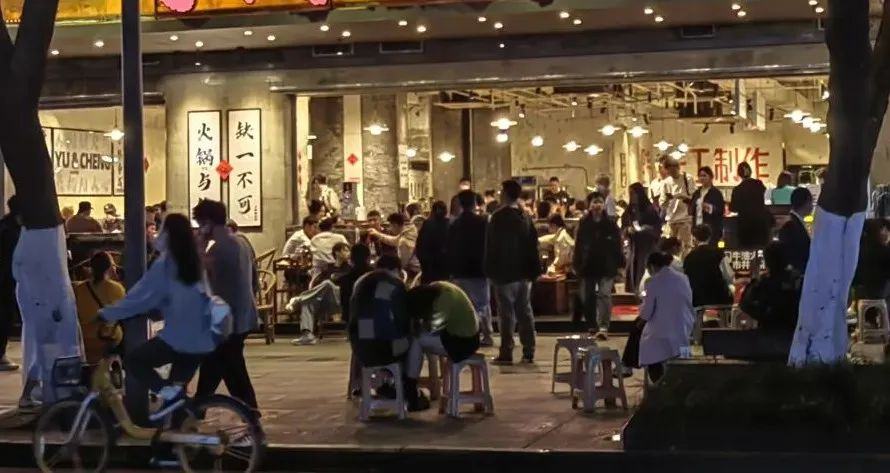 加盟品牌扩张策略_15年零元的加盟赚钱好买卖_餐饮加盟0加盟费