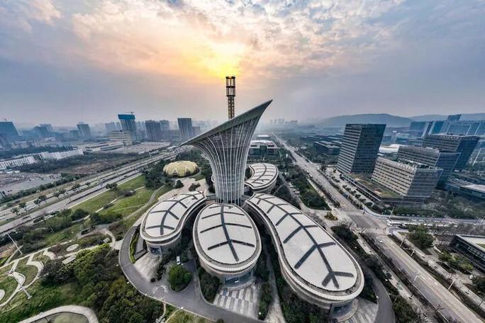 武汉科教人才优势转化_武汉勤奋商贸有限公司怎么样_武汉三大优势转化