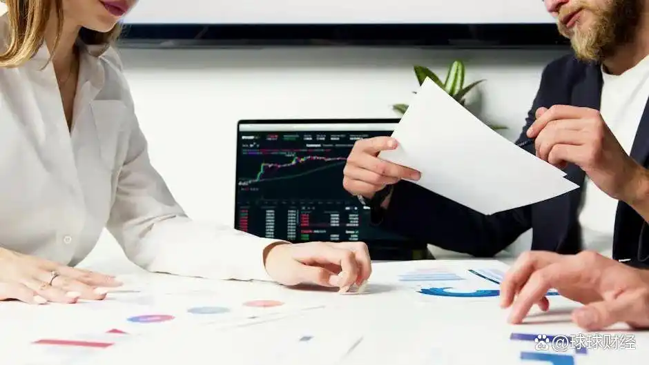 外汇市场中交易商、做市商与经纪商的角色及区别解析？