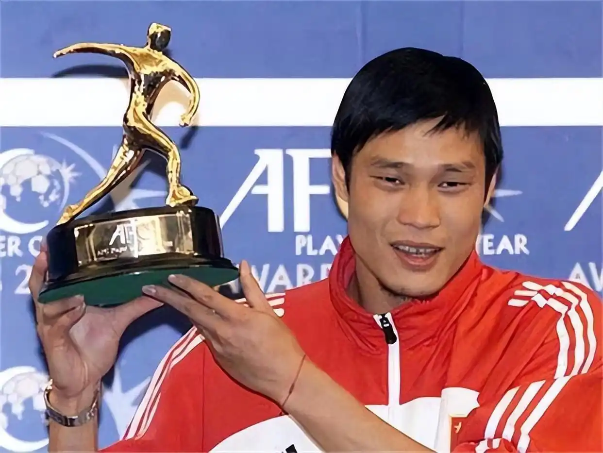 范志毅感情史_范志毅女儿范斯晶_范志毅小女儿100天办洒